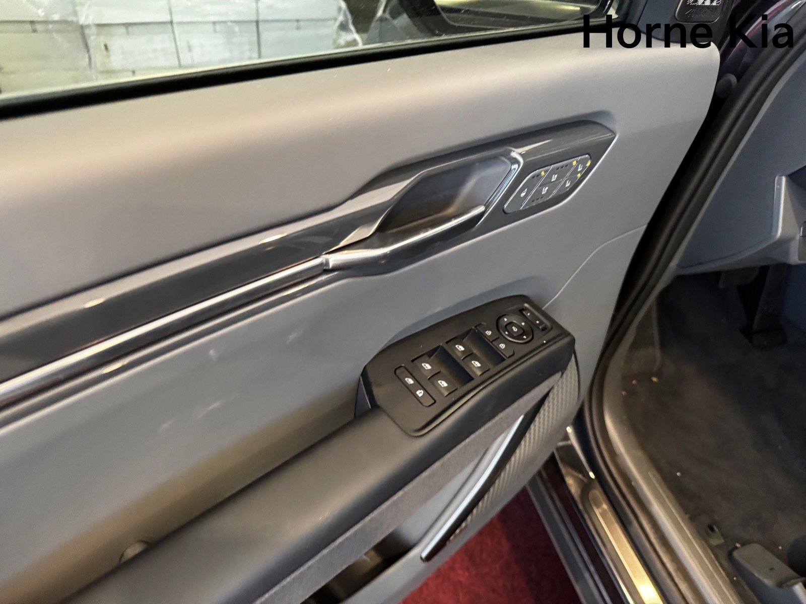 New 2026 Kia EV9 Land image 10