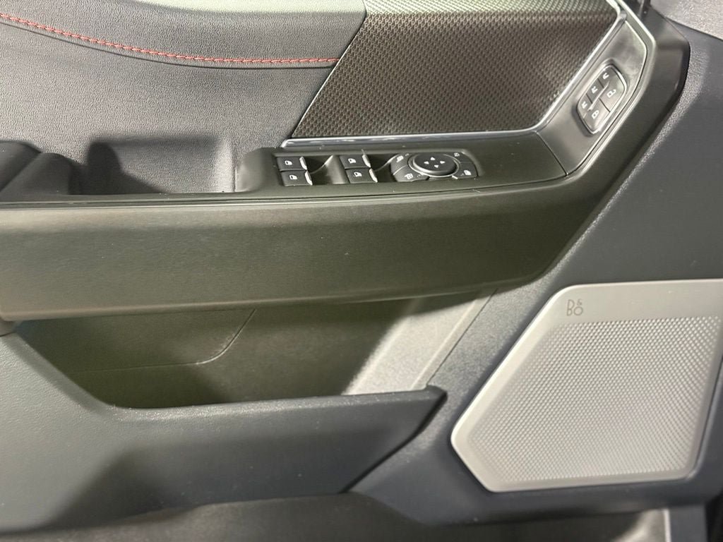 Used 2025 Ford F150 Raptor AWD/4WD image 23