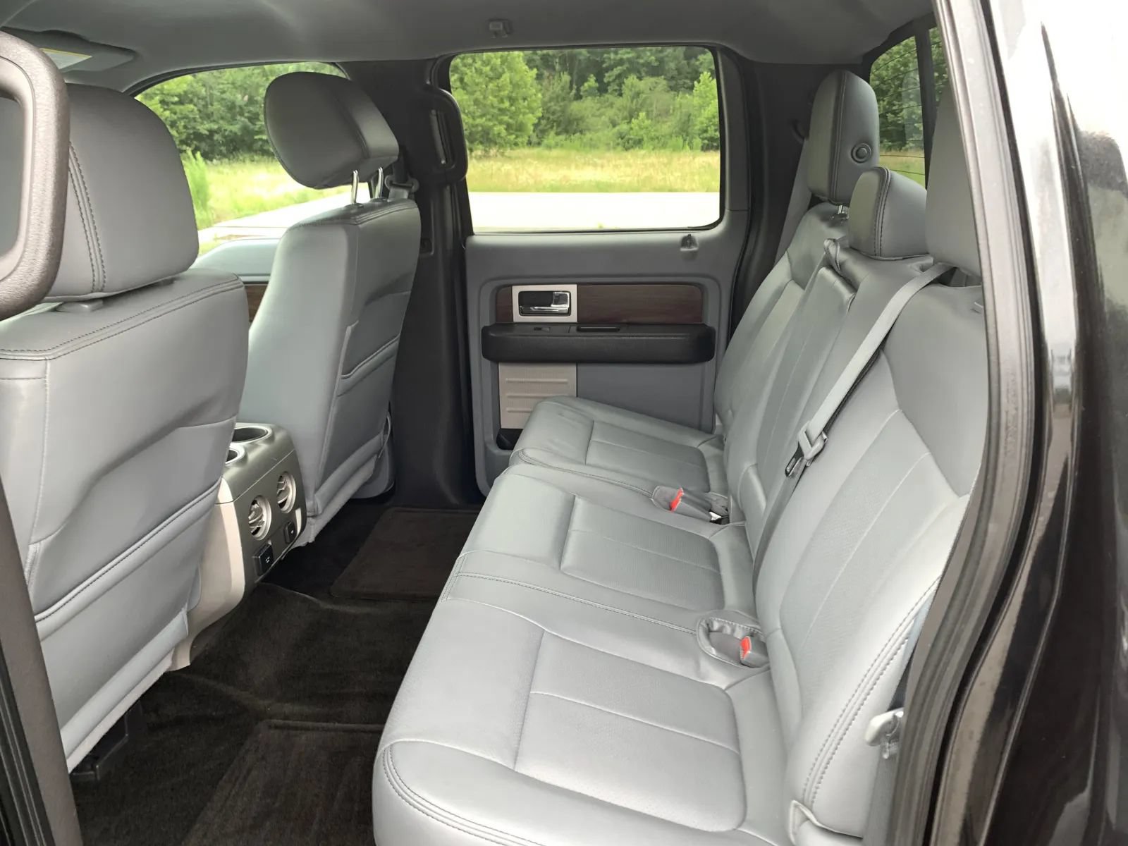Used 2014 Ford F150 Lariat w/ Equipment Group 501A Mid RWD image 27
