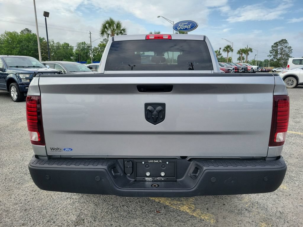 Used 2024 RAM 1500 Warlock RWD image 9