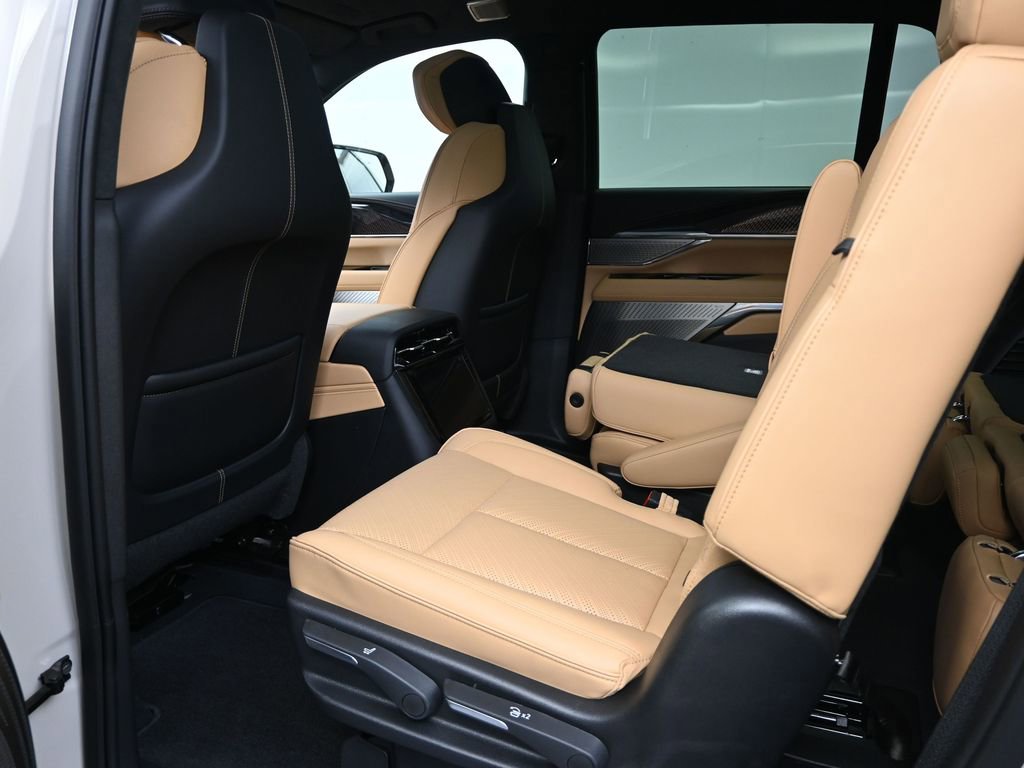 New 2026 Cadillac Escalade IQ Luxury 2 image 17