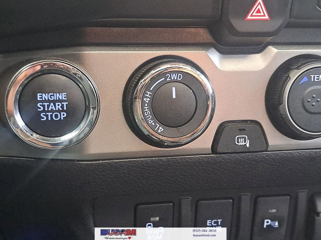 Used 2023 Toyota Tacoma Limited image 20