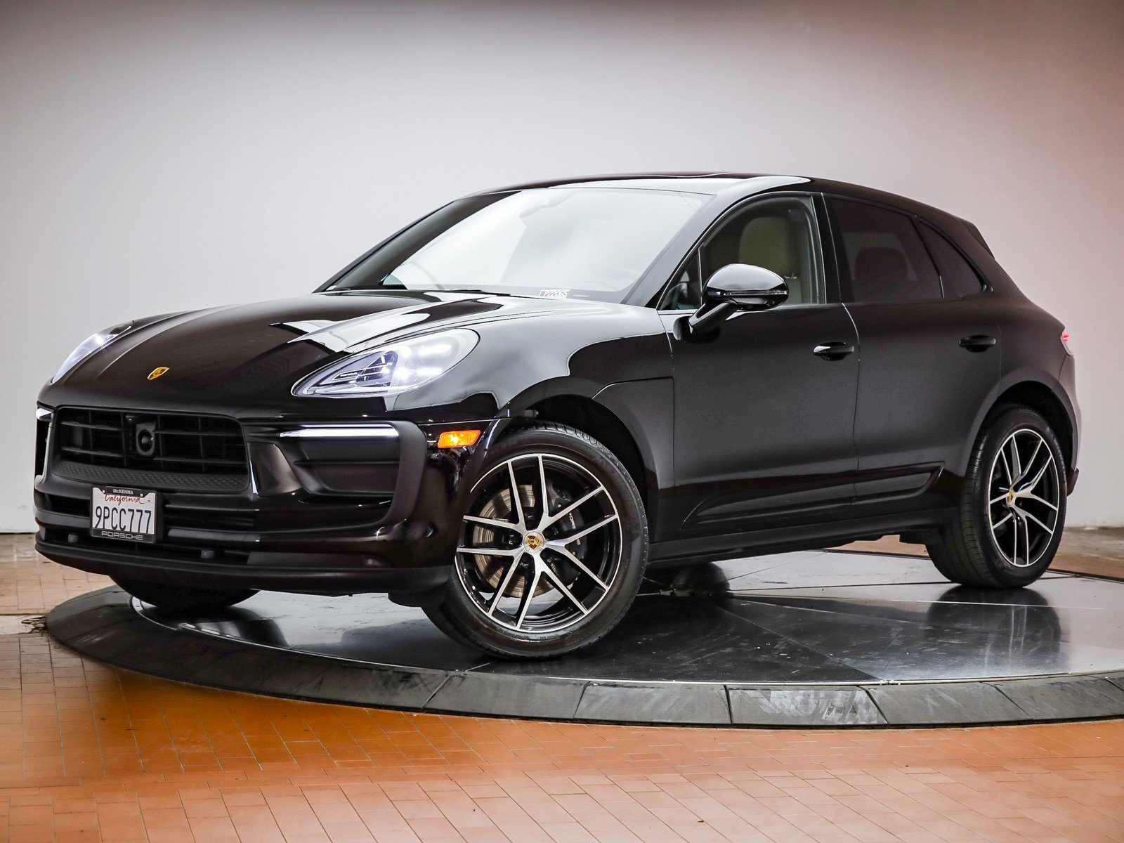 Certified 2025 Porsche Macan