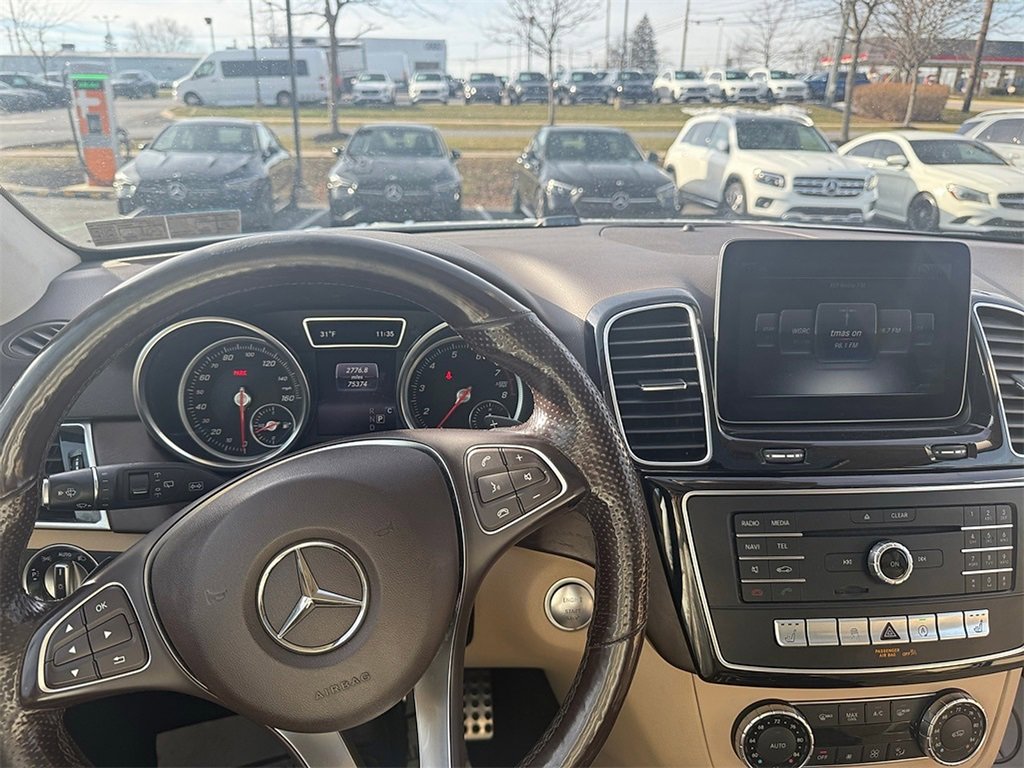 Used 2019 Mercedes-Benz GLE 400 4MATIC image 9