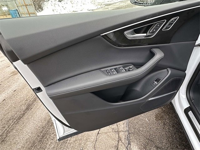 New 2026 Audi Q8 Premium Plus image 8