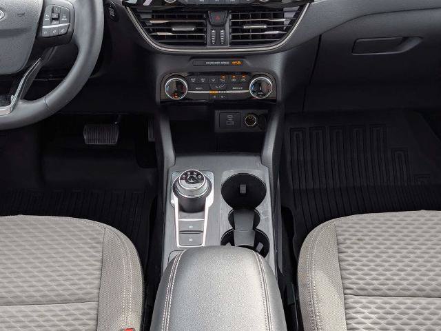 Certified 2022 Ford Escape SE w/ SE Sport Appearance Package FWD image 19