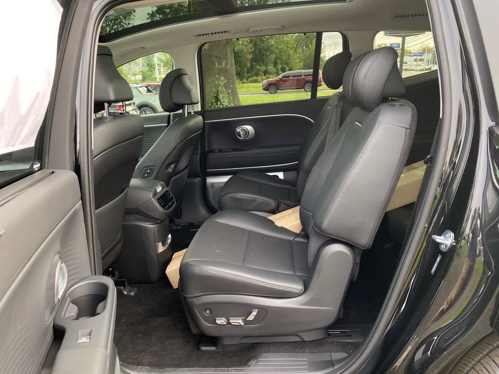 New 2026 Hyundai Ioniq 9 Limited w/ Tow & Go Package image 12