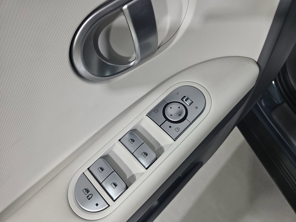 Certified 2024 Hyundai Ioniq 5 SEL RWD image 12
