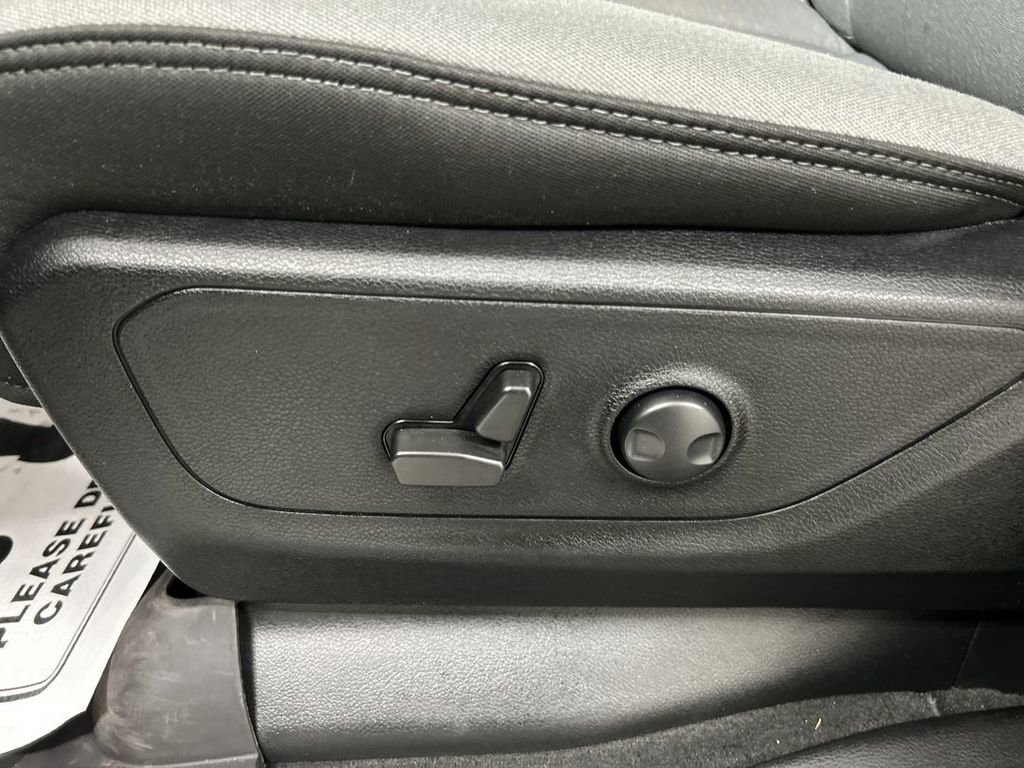 Used 2022 RAM 1500 Big Horn w/ Trailer Tow Group image 10