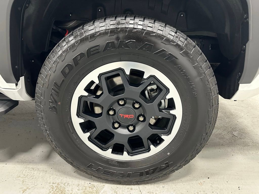 Used 2025 Toyota 4Runner TRD Off-Road Premium image 63