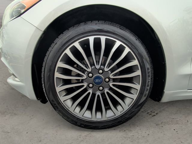 Used 2017 Ford Fusion Titanium FWD image 14