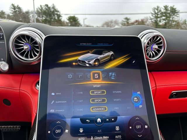 Used 2022 Mercedes-Benz SL 63 AMG 4MATIC w/ AMG Aerodynamic Package image 22