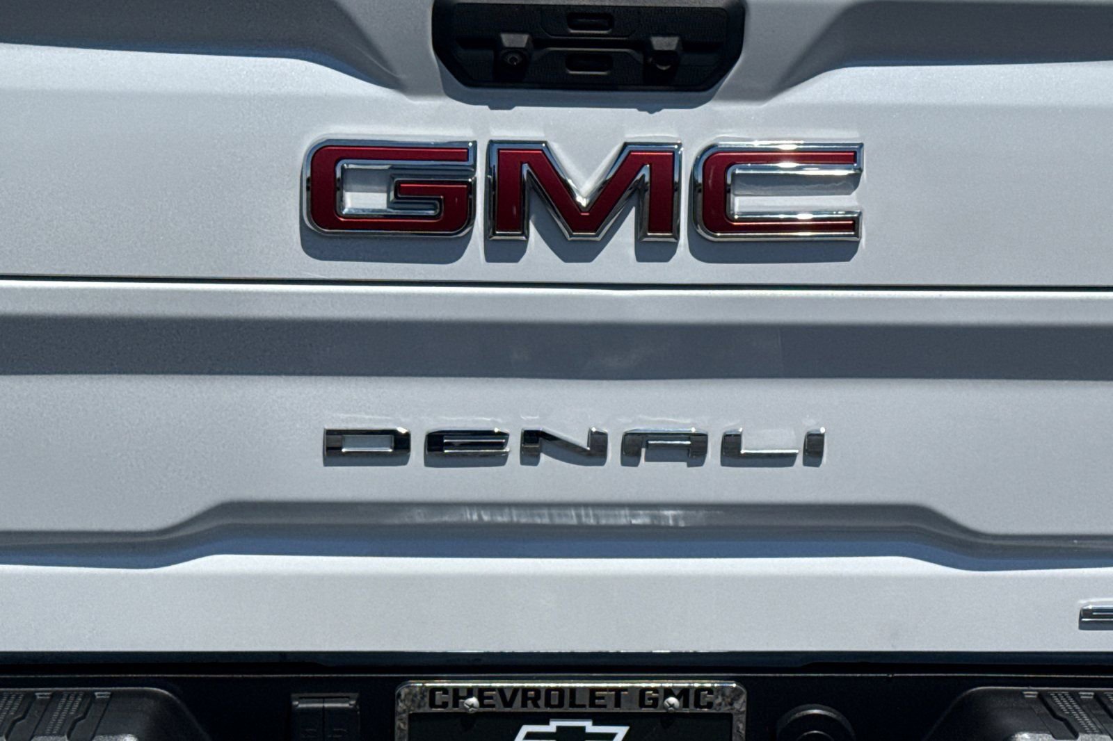 Used 2022 GMC Sierra 3500 Denali w/ Denali Ultimate Package AWD/4WD image 48