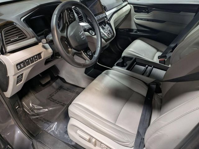 Used 2023 Honda Odyssey Touring image 10