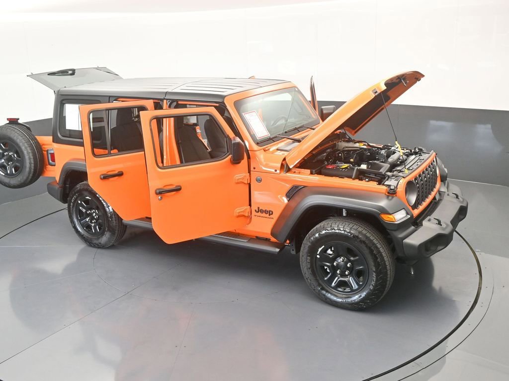 Used 2025 Jeep Wrangler Sport image 71