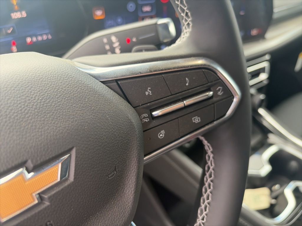 Certified 2026 Chevrolet Traverse LT FWD image 16