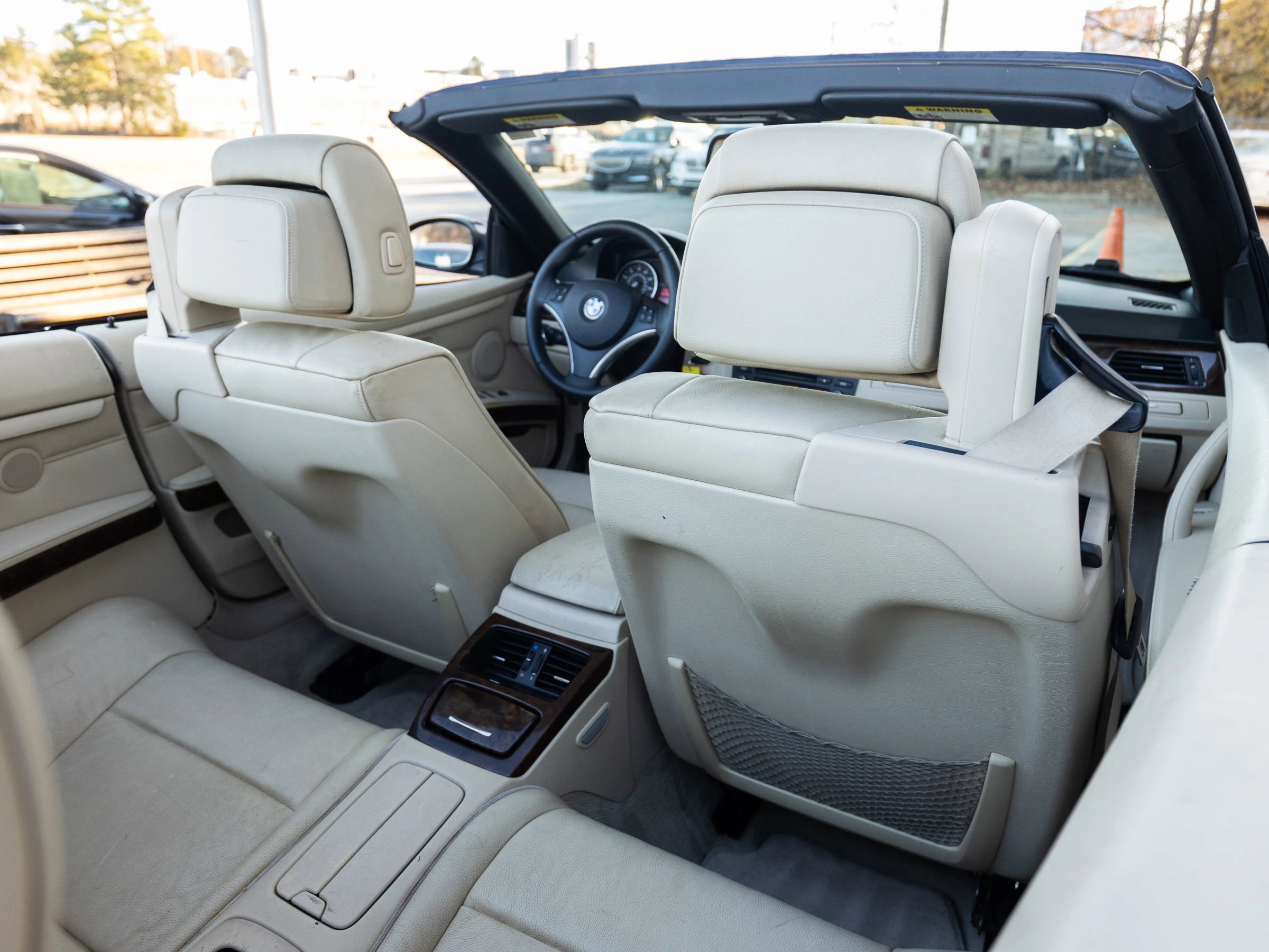 Used 2009 BMW 328i Convertible image 30