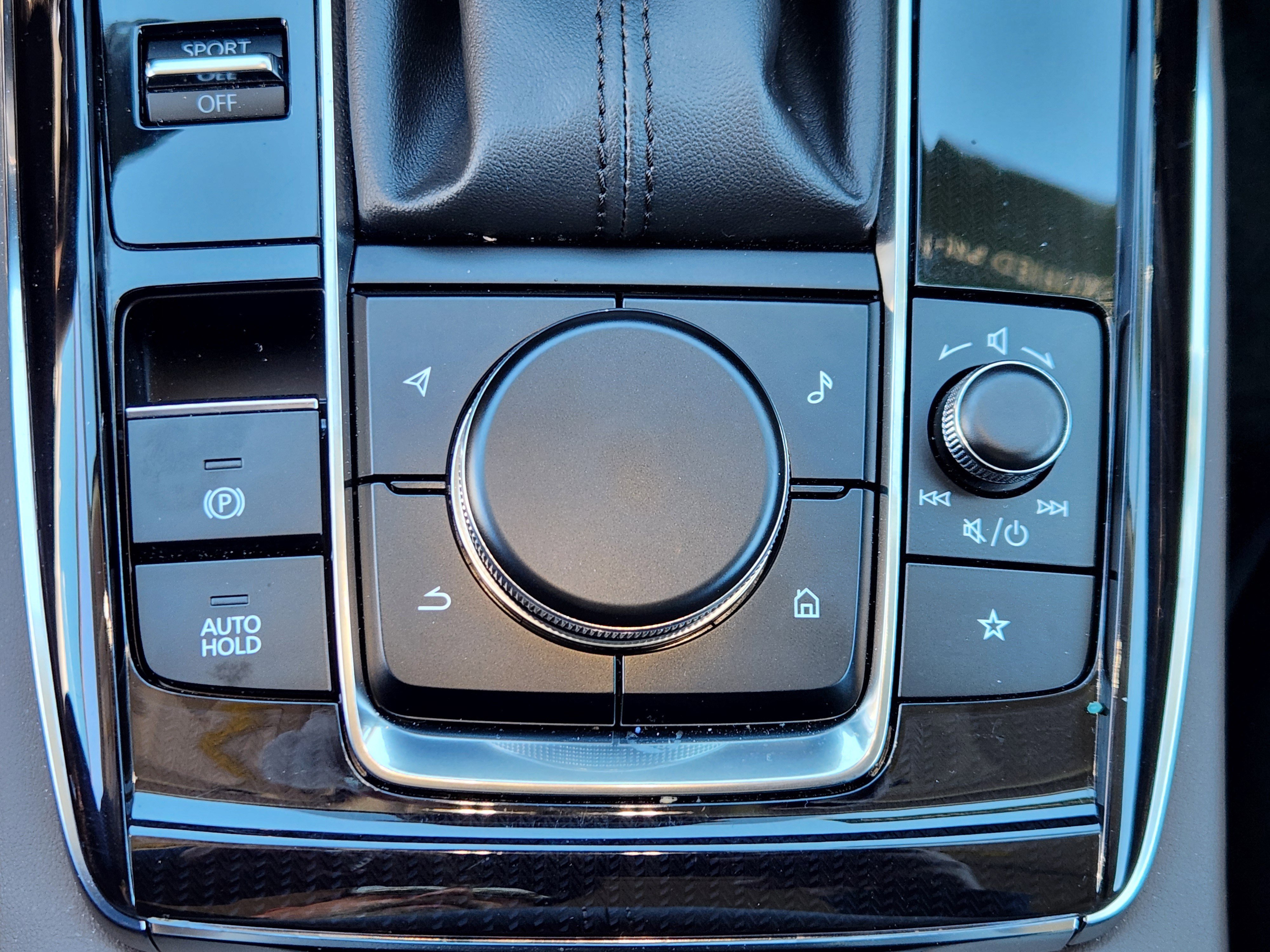 Certified 2025 MAZDA CX-30 AWD 2.5 S w/ Premium Package image 23