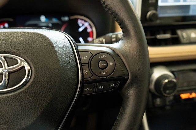 Used 2019 Toyota RAV4 Limited w/ Cold Weather Package image 24