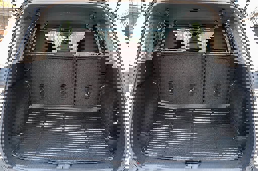 Used 2023 Nissan Rogue SV image 27