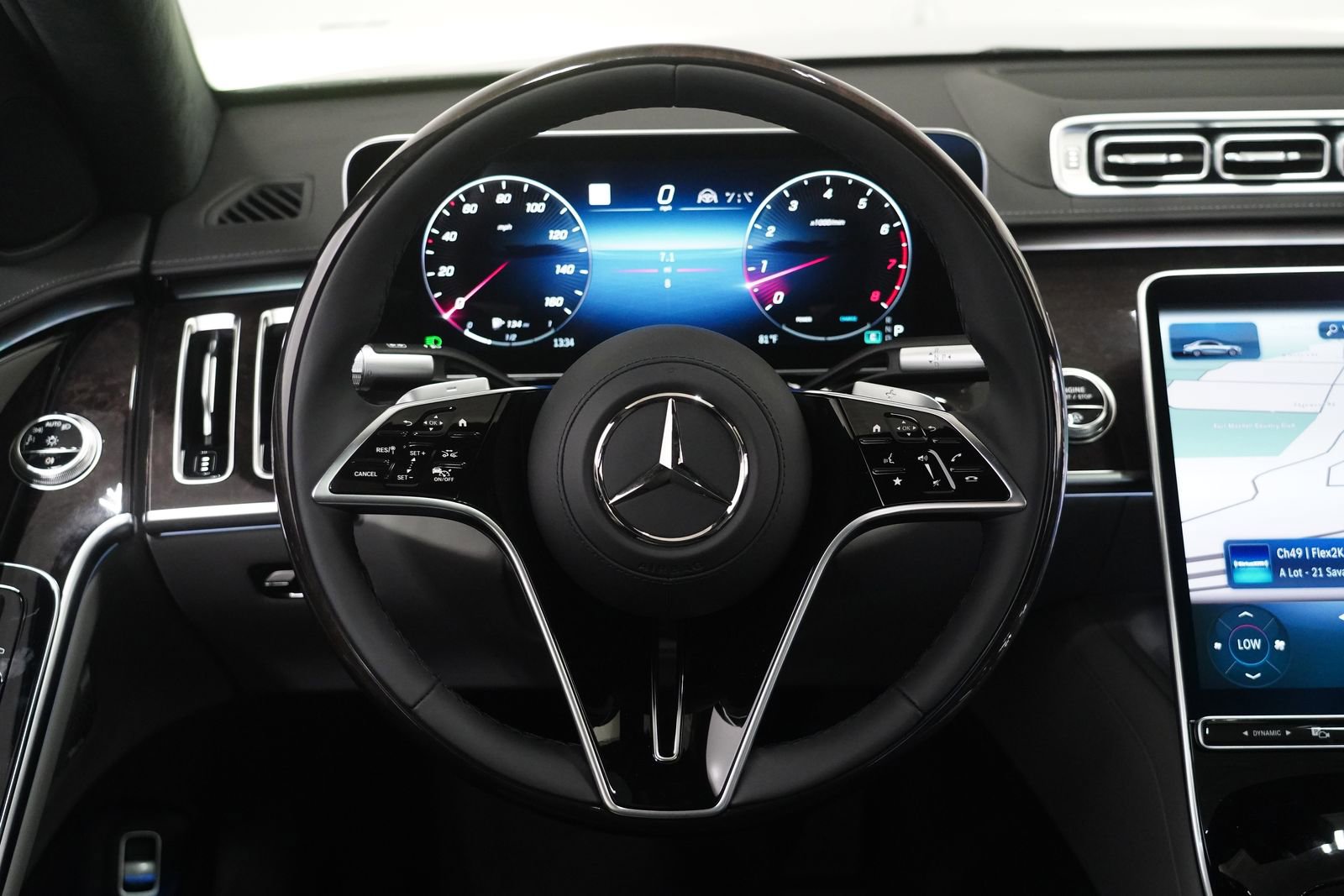 New 2026 Mercedes-Benz S 580 4MATIC Sedan image 19