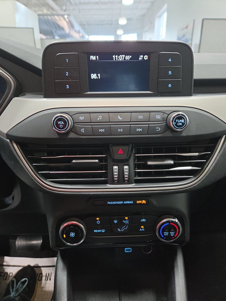 Used 2022 Ford Escape S FWD image 5
