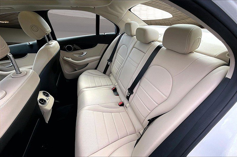 Used 2018 Mercedes-Benz C 300 Sedan w/ Premium Package image 25