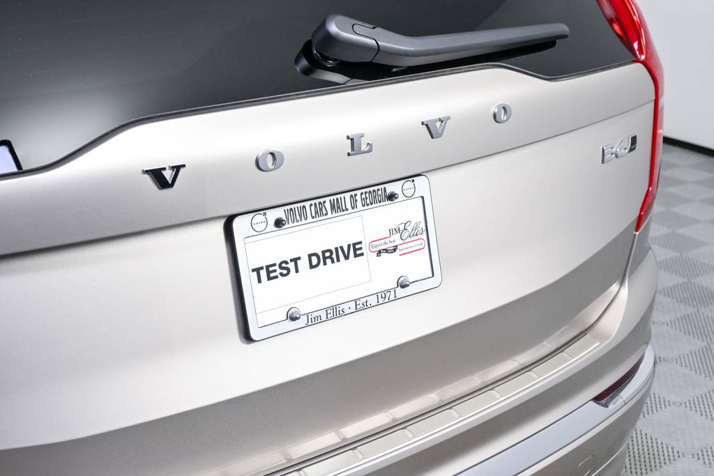 Certified 2024 Volvo XC90 B6 Ultimate w/ Lounge Package AWD/4WD image 41