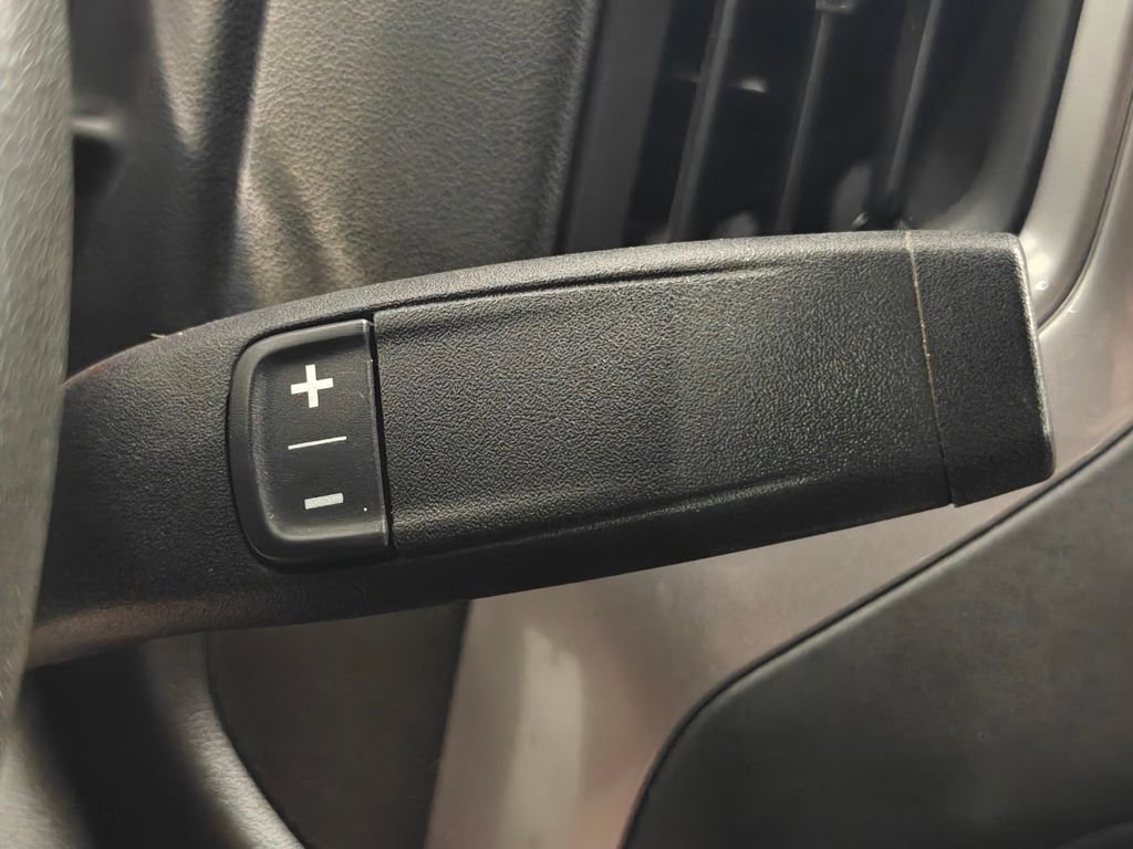 Used 2022 Chevrolet Silverado 1500 Custom image 40
