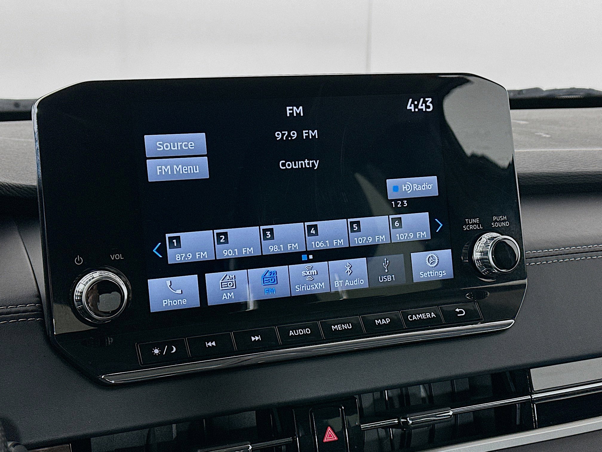 Used 2024 Mitsubishi Outlander SE image 21