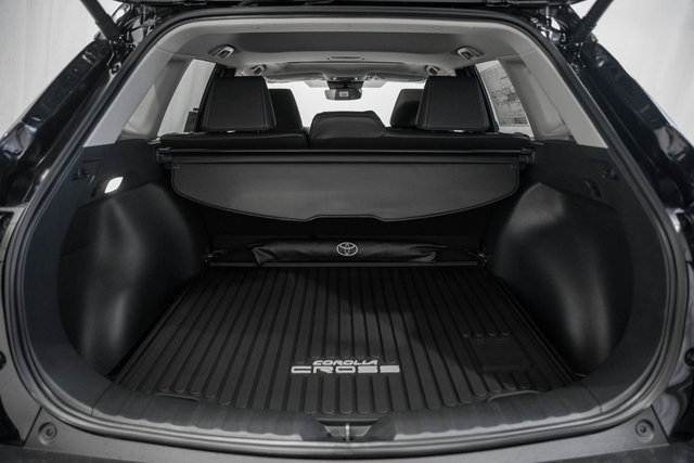 New 2026 Toyota Corolla Cross XLE image 9