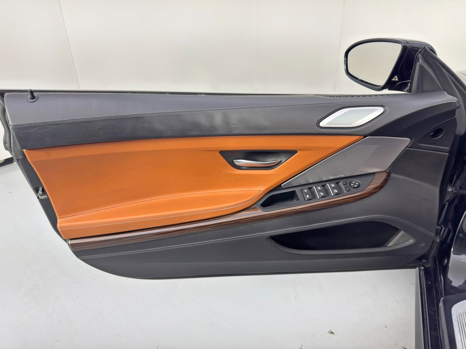 Used 2017 BMW M6 w/ Competition, Executive & Dr image 43