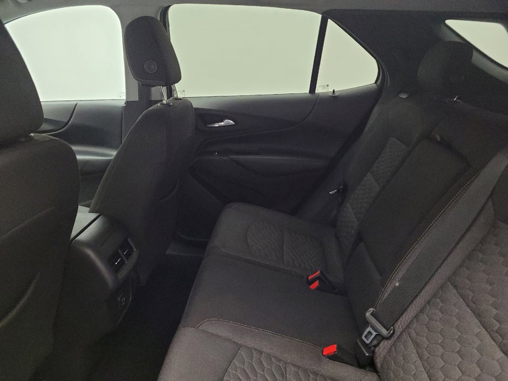 Used 2019 Chevrolet Equinox LT image 18