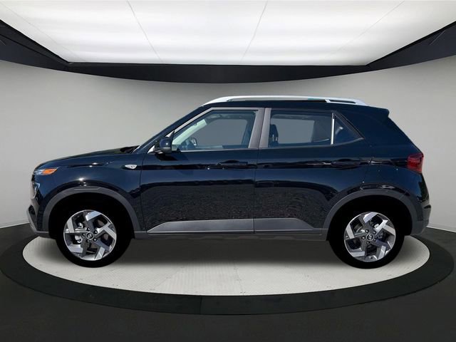 New 2026 Hyundai Venue SEL image 3