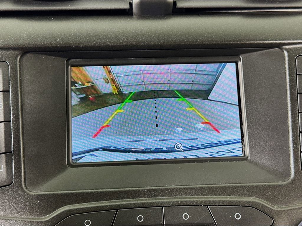 Used 2017 Ford Fusion SE image 29