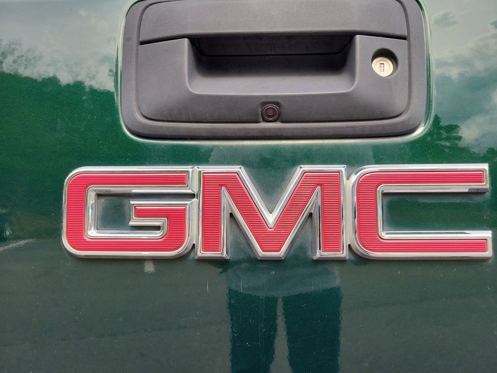 Used 2015 GMC Sierra 1500 SLT w/ SLT Preferred Package image 29