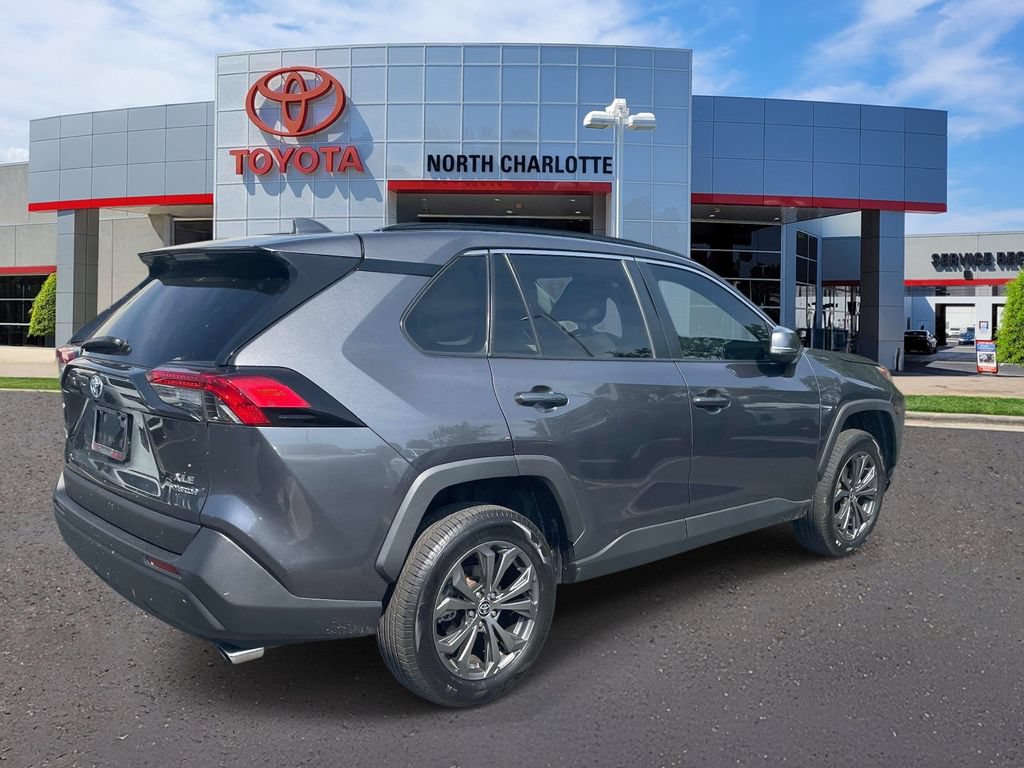 Used 2024 Toyota RAV4 XLE Premium w/ Weather Package AWD/4WD image 7