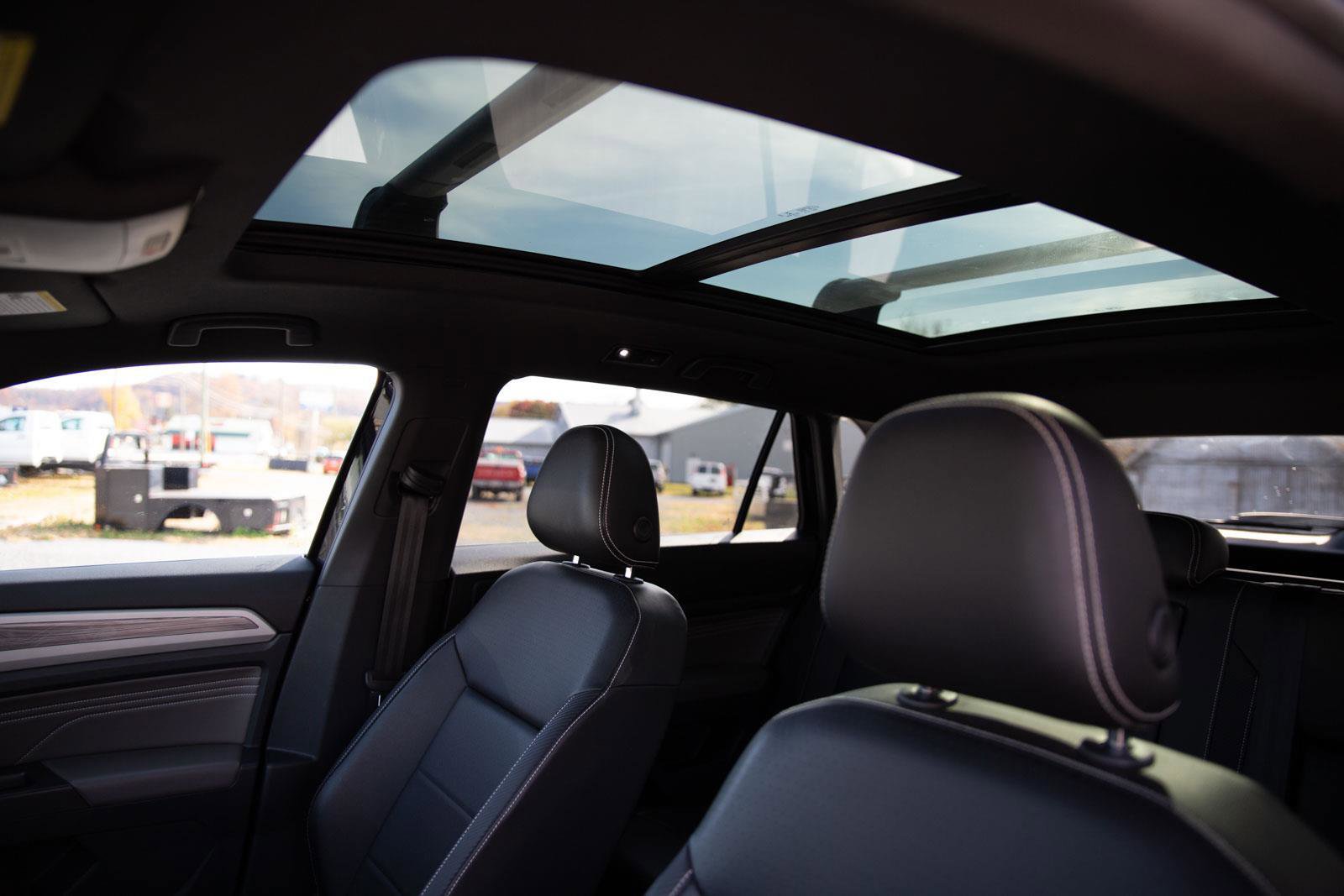 Used 2022 Volkswagen Atlas Cross Sport SE image 20