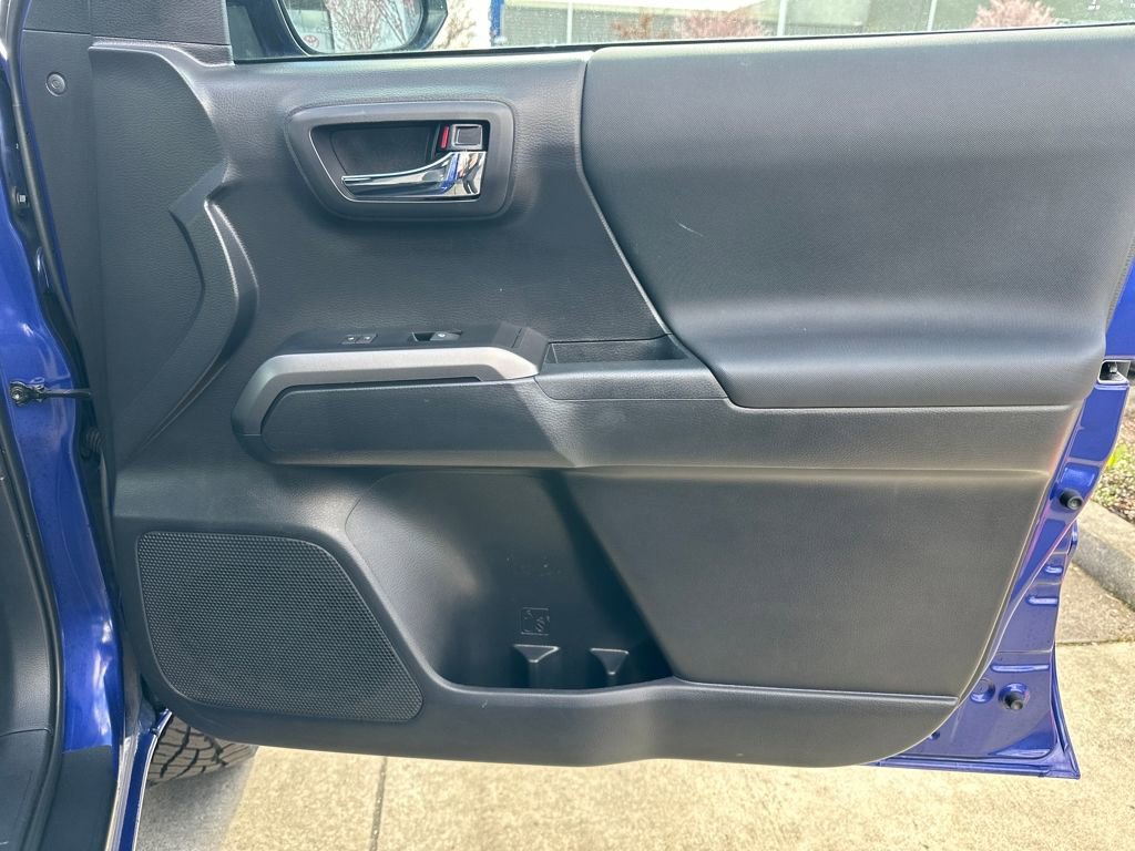 Certified 2023 Toyota Tacoma TRD Off-Road w/ Technology Package image 16