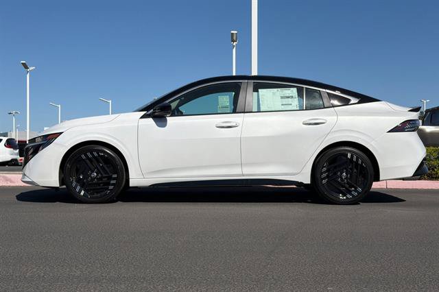 New 2027 Nissan Sentra SR w/ Floor Mat Package FWD image 7