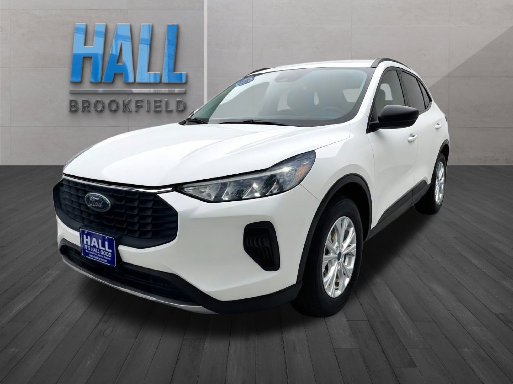 Used 2023 Ford Escape Active AWD/4WD image 1