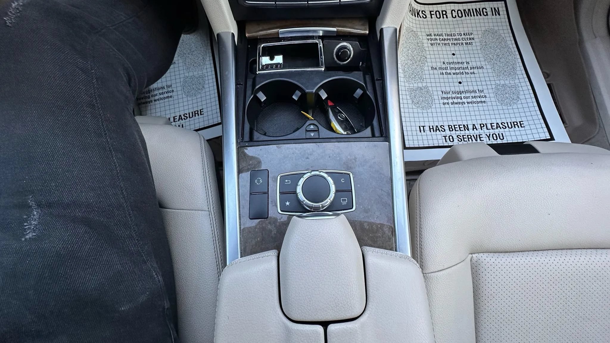 Used 2016 Mercedes-Benz E 350 4MATIC Sedan image 22