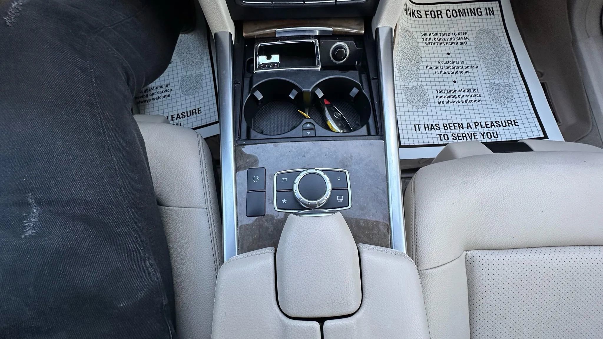 Used 2016 Mercedes-Benz E 350 4MATIC Sedan image 22