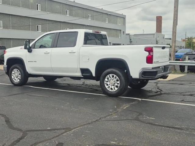 Certified 2024 Chevrolet Silverado 2500 LT w/ Convenience Package image 38