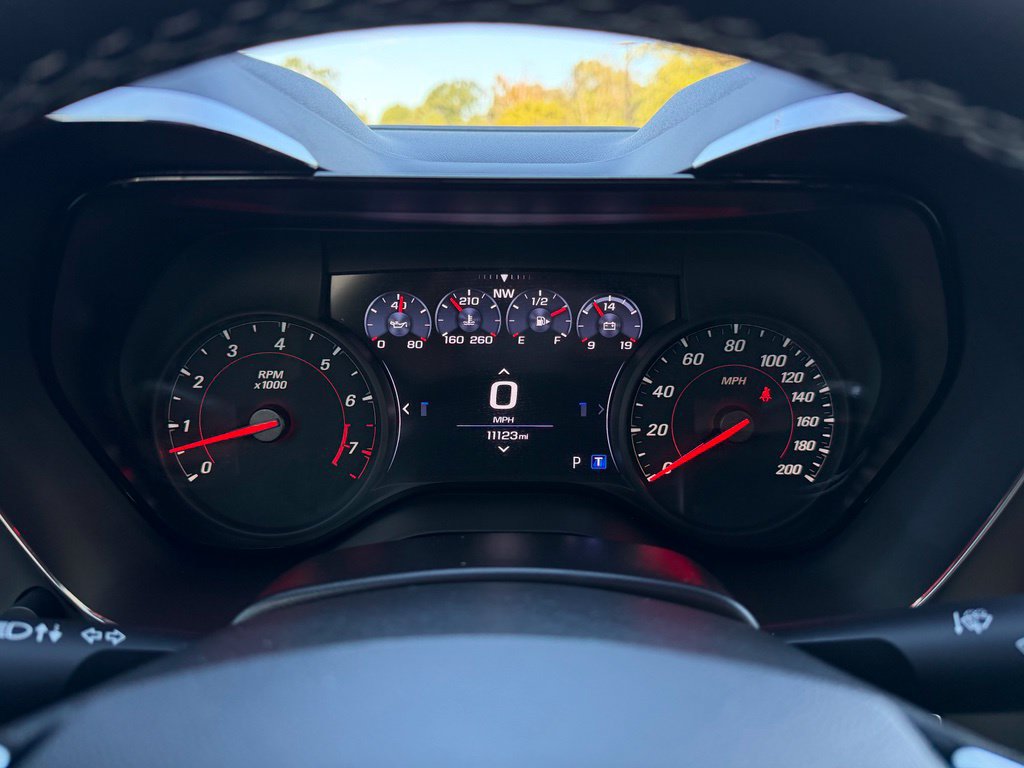 Used 2023 Chevrolet Camaro SS RWD image 17