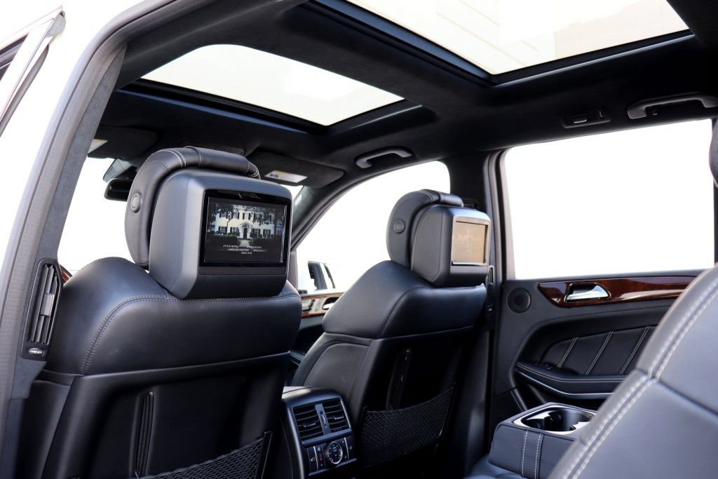 Used 2014 Mercedes-Benz GL 63 AMG 4MATIC image 3