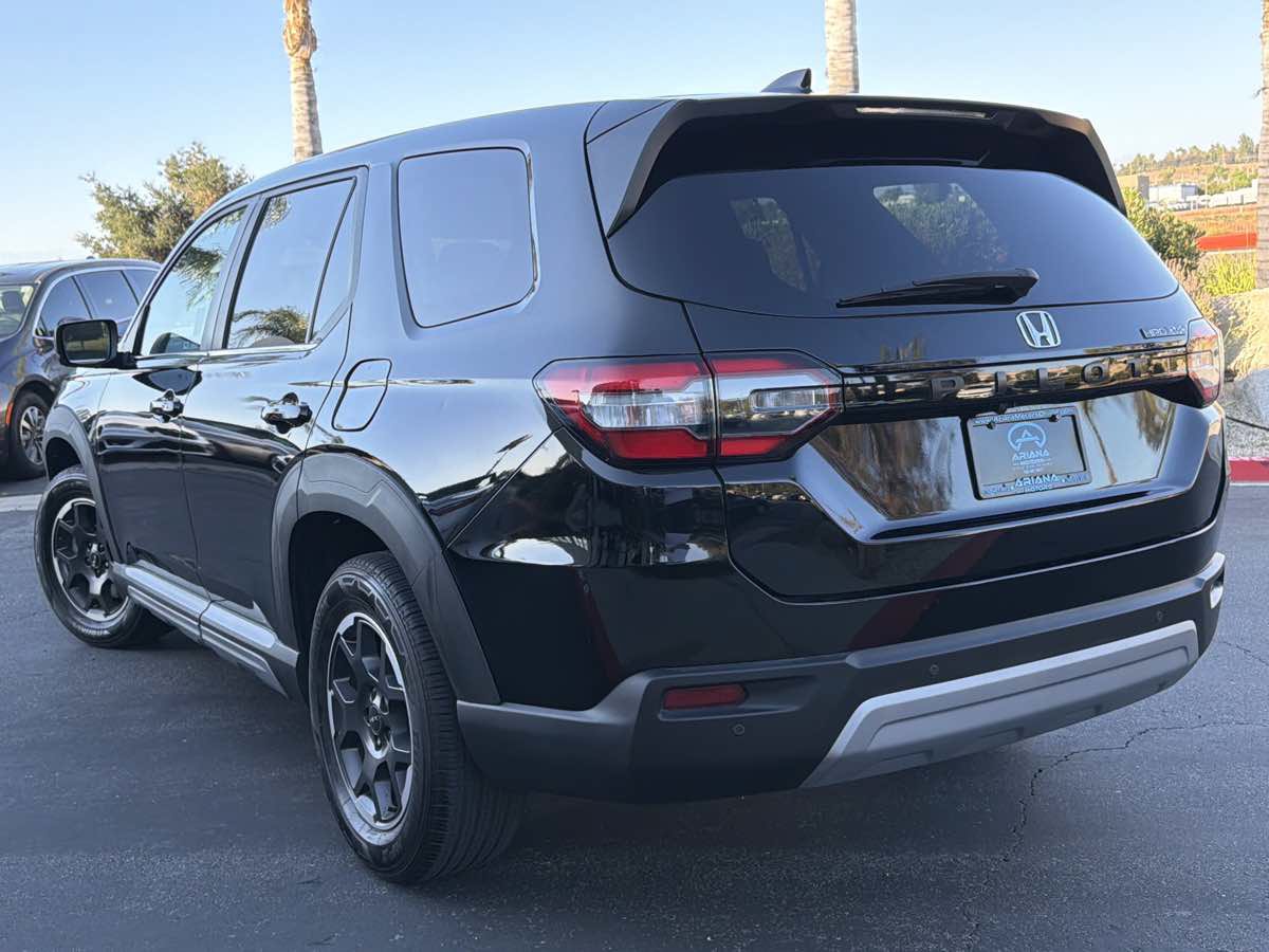 Used 2024 Honda Pilot EX-L image 4
