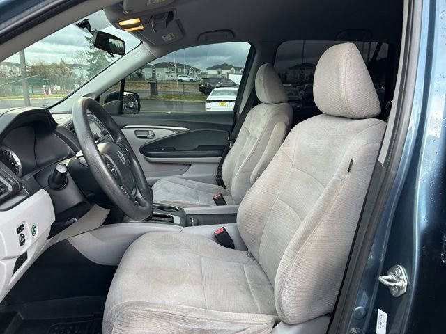 Used 2017 Honda Pilot LX image 11