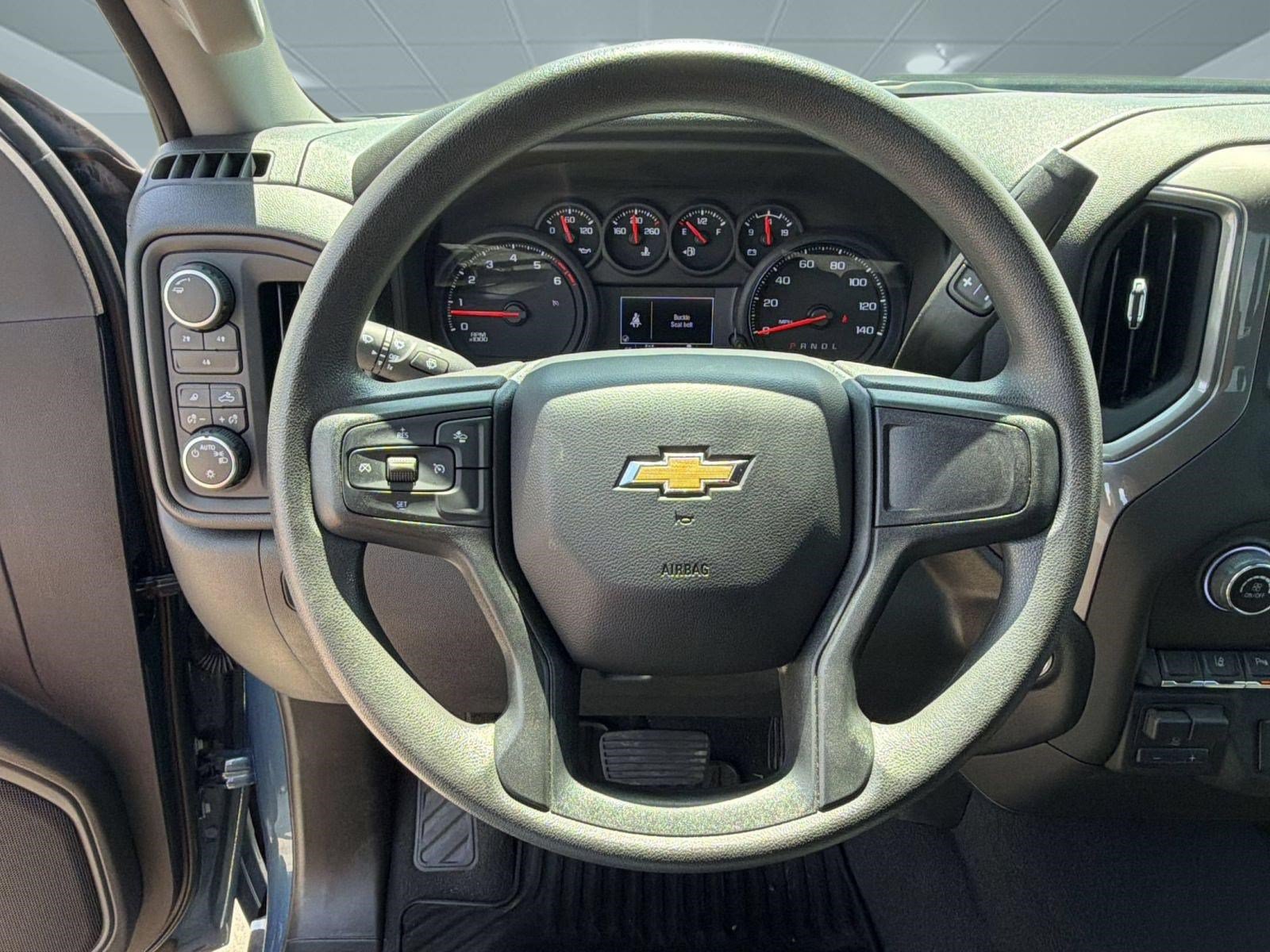 Used 2025 Chevrolet Silverado 2500 Custom w/ Custom Value Package AWD/4WD image 11