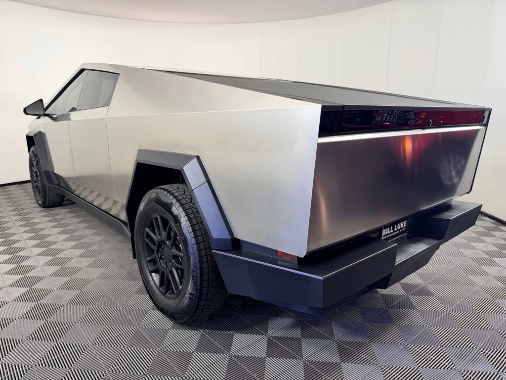 Used 2025 Tesla Cybertruck AWD Crew Cab image 7